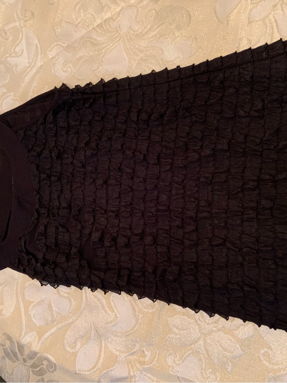 Black Ruffle Tank top - Picture 3 of 3